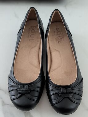 SOUL Naturalizer Black Leather Knot-Accent Ballet Flats